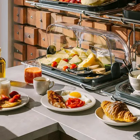 Hotel Testaccio Monte Dei Cocci, Sonder By Marriott Bonvoy